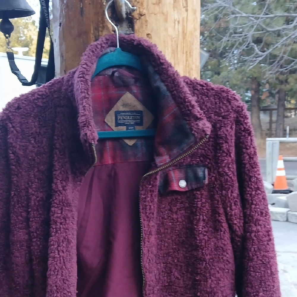 Pendleton Maroon Teddy Jacket - image 6
